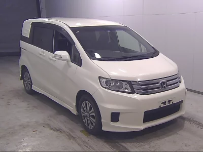 HONDA FREED SPIKE