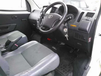 TOYOTA TOWN ACE VAN