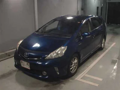 TOYOTA PRIUS ALPHA