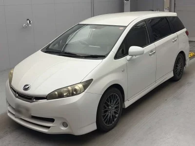 TOYOTA WISH