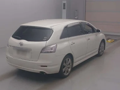 TOYOTA MARK X ZIO