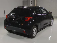 Цена авто Toyota Yaris с аукционов Японии, номер кузова MXPA10, пробег 46 000, оценка 3