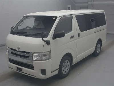TOYOTA REGIUS VAN