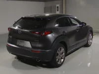 Цена авто Mazda CX-30 с аукционов Японии, номер кузова DM8P, пробег 64 000, оценка 3