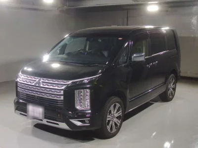 MITSUBISHI DELICA D5