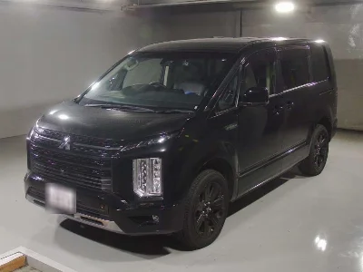 MITSUBISHI DELICA D5