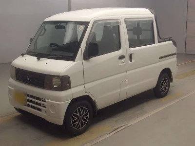 MITSUBISHI MINICAB