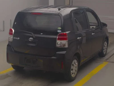 TOYOTA SPADE