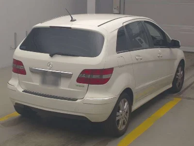 MERCEDES BENZ B CLASS