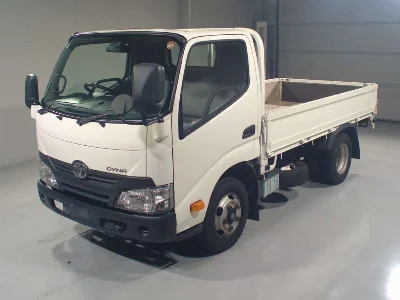 TOYOTA DYNA