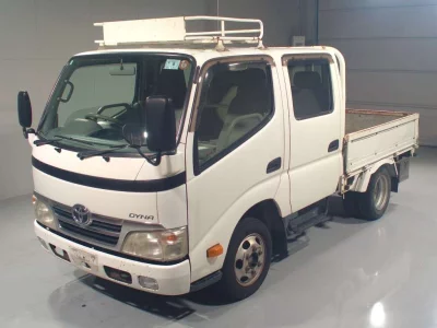 TOYOTA DYNA