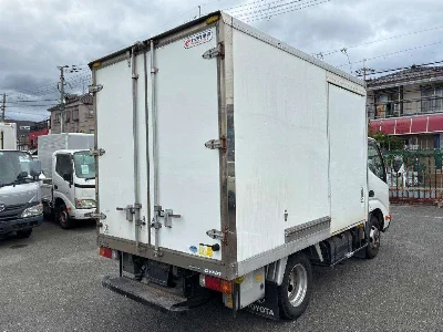TOYOTA DYNA