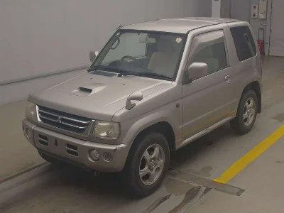 MITSUBISHI PAJERO MINI