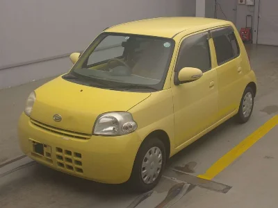 DAIHATSU ESSE