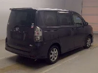 Цена авто Toyota Voxy с аукционов Японии, номер кузова ZRR70W, пробег 155 000, оценка 6