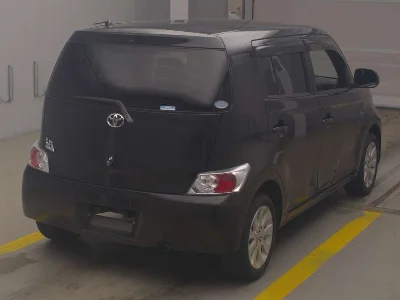 TOYOTA BB