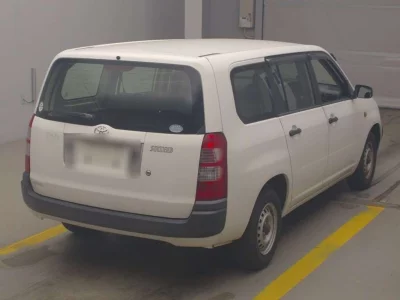 TOYOTA SUCCEED