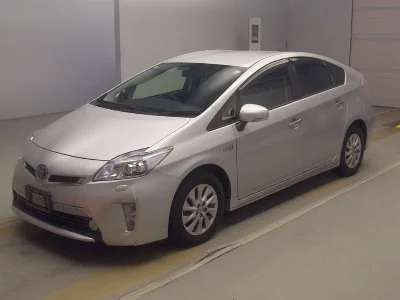 TOYOTA PRIUS PHV
