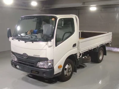 TOYOTA DYNA