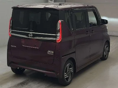 NISSAN ROOX