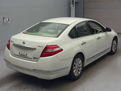 NISSAN TEANA
