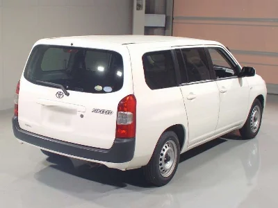 TOYOTA SUCCEED