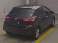 Цена авто Toyota Vitz с аукционов Японии, номер кузова NHP130, пробег 74 000, оценка 8