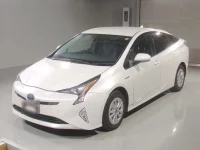 Цена авто Toyota Prius с аукционов Японии, номер кузова ZVW55, пробег 167 000, оценка 2