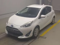 Цена авто Toyota Aqua с аукционов Японии, номер кузова NHP10, пробег 142 000, оценка 8