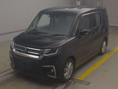 MITSUBISHI DELICA D2