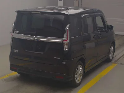MITSUBISHI DELICA D2