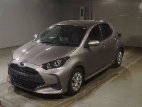 Цена авто Toyota Yaris с аукционов Японии, номер кузова MXPH10, пробег 91 000, оценка 2