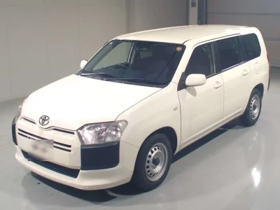 TOYOTA SUCCEED