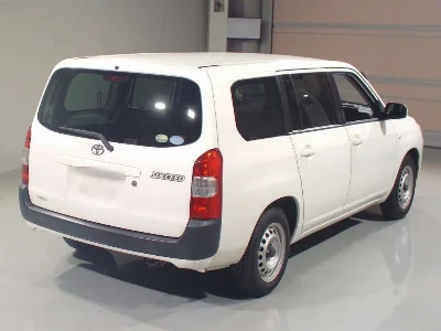 TOYOTA SUCCEED