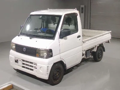 NISSAN CLIPPER TRUCK