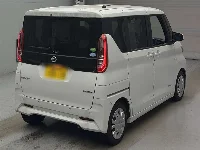 Цена авто Nissan Roox с аукционов Японии, номер кузова B44A, пробег 27 000, оценка 1