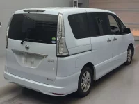 Цена авто Nissan Serena с аукционов Японии, номер кузова FPC26, пробег 100 000, оценка 8