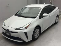 Цена авто Toyota Prius с аукционов Японии, номер кузова ZVW51, пробег 71 000, оценка 8