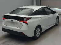 Цена авто Toyota Prius с аукционов Японии, номер кузова ZVW51, пробег 71 000, оценка 8
