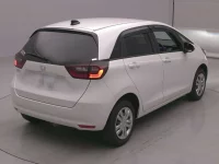 Цена авто Honda Fit с аукционов Японии, номер кузова GS6, пробег 27 000, оценка 8