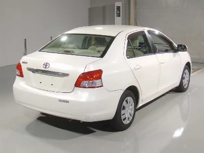 TOYOTA BELTA
