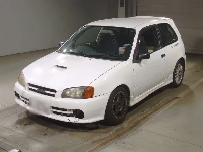 TOYOTA STARLET