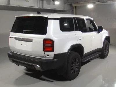 TOYOTA LAND CRUISER 250