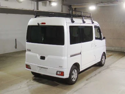 TOYOTA PIXIS VAN
