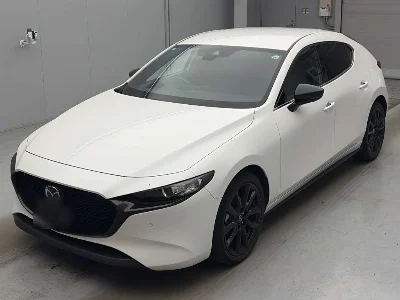 MAZDA MAZDA3 FASTBACK