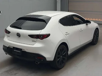 MAZDA MAZDA3 FASTBACK
