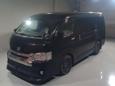 TOYOTA REGIUS VAN