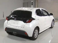 Цена авто Toyota Yaris с аукционов Японии, номер кузова KSP210, пробег 90 000, оценка 8