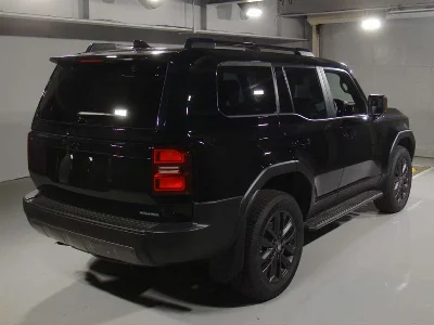 TOYOTA LAND CRUISER 250