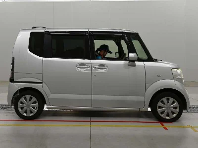 HONDA N BOX PLUS